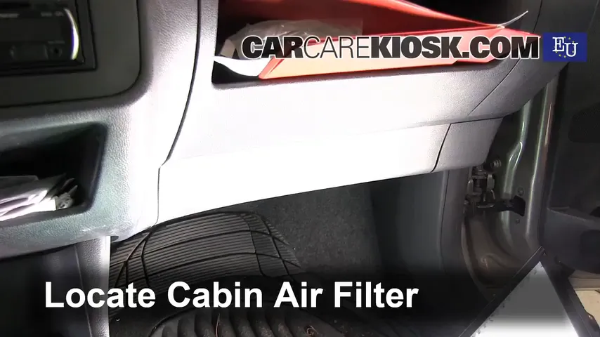 2010 Skoda Fabia S 1.2L 3 Cyl. Air Filter (Cabin) Replace